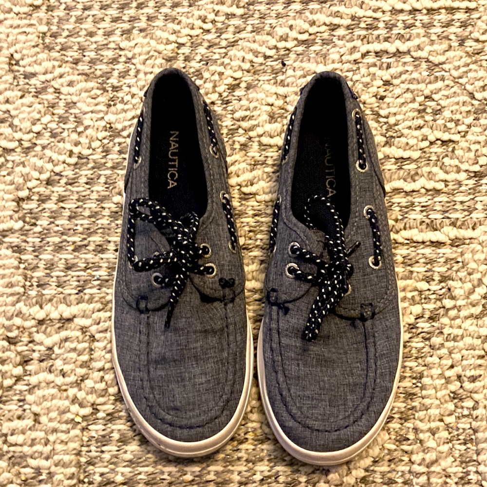 Boy’s boat shoes